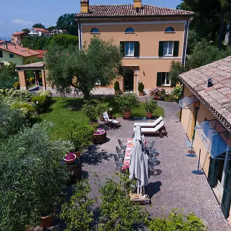 度假居 Fiore Novilara